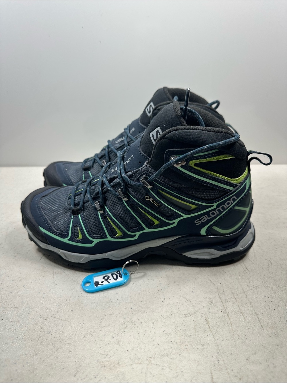 Salomon Men's Navy Blue Trail Mid Boots with Lime Accents